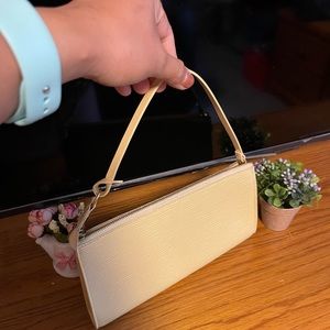 Louis Vuitton Epi Pochette Accessoires Baguette
